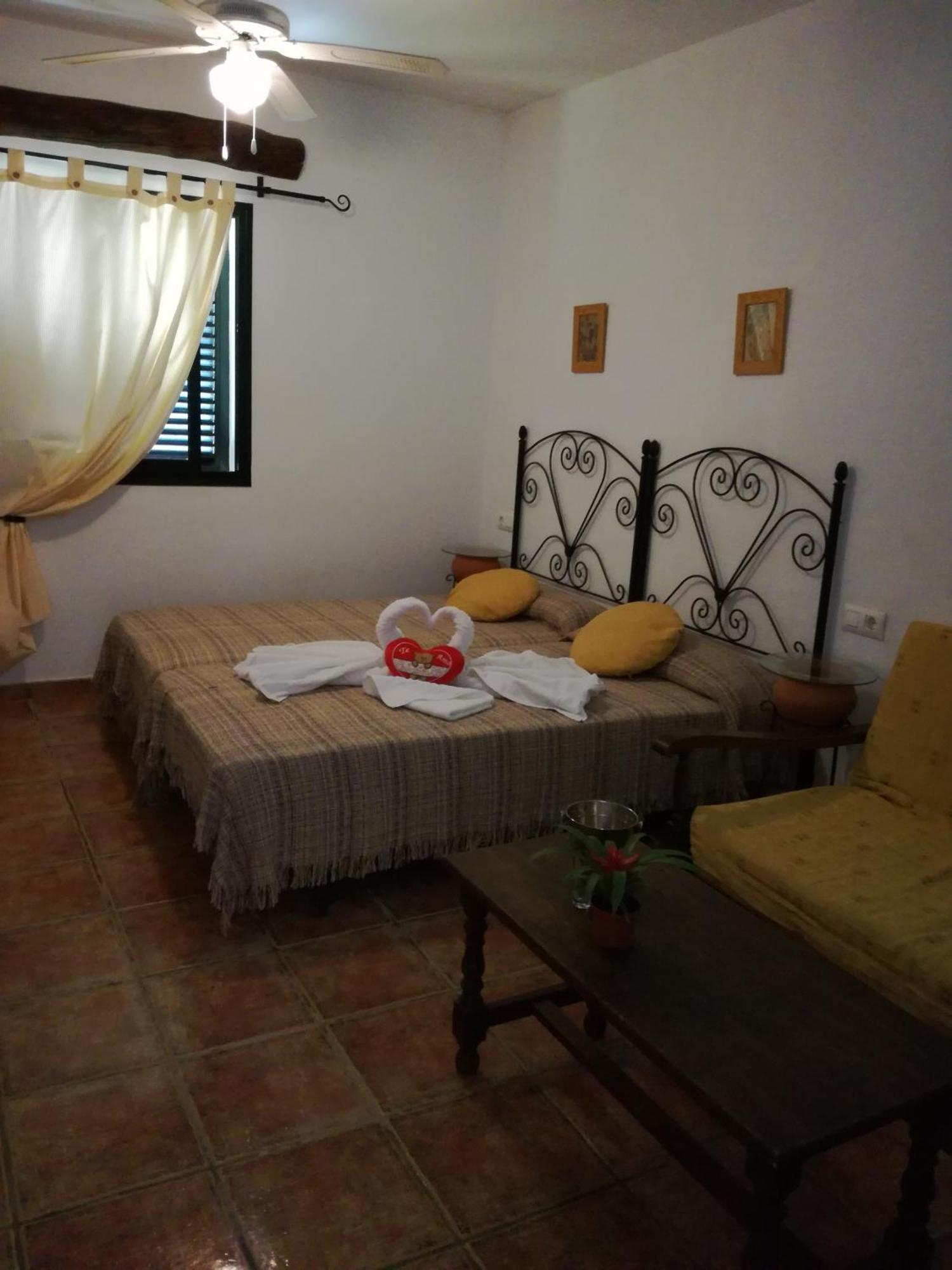 Casa Rural El Cubillo Вьер де ла Фронтера Экстерьер фото
